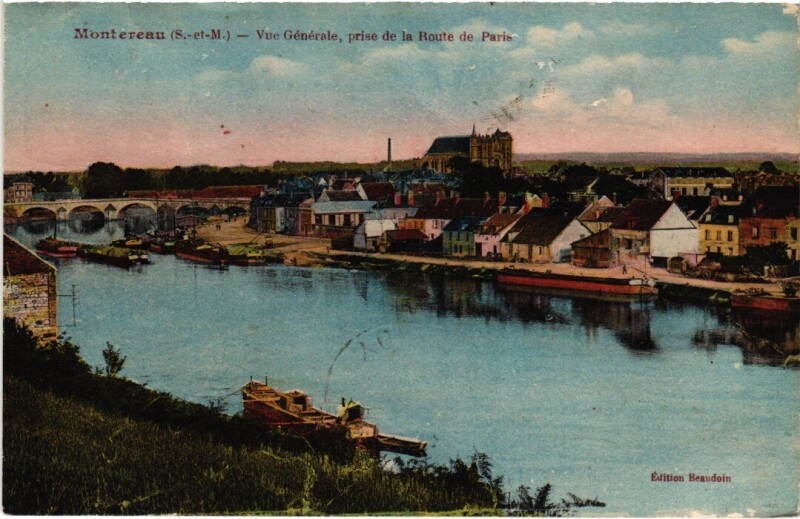 Carte postale ancienne Montereau-Fault-Yonne Vue Generale à Montereau-Fault-Yonne