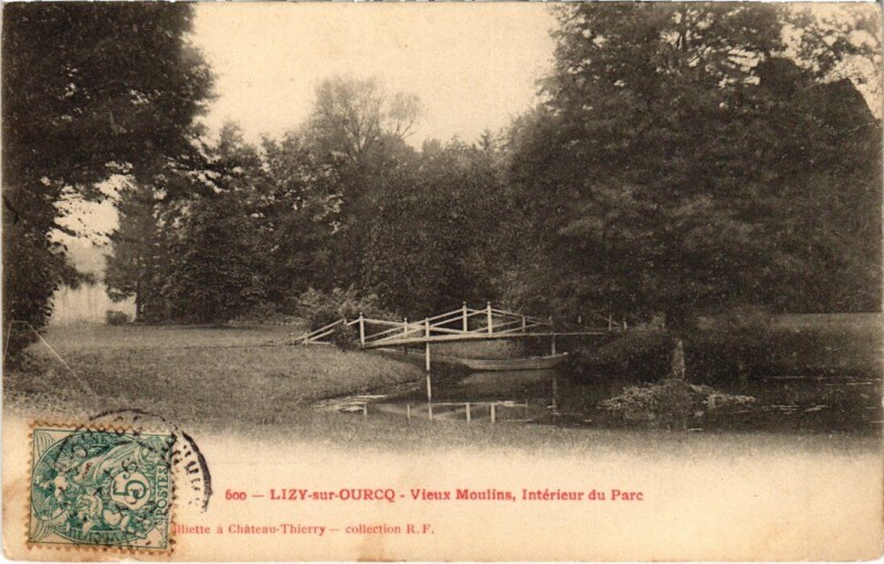Carte postale ancienne Lizy-sur-Ourcq Vieux Moulin - Interieur du Parc à Lizy-sur-Ourcq