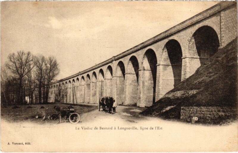 Carte postale ancienne Longueville Le Viaduc de Besnard à Longueville