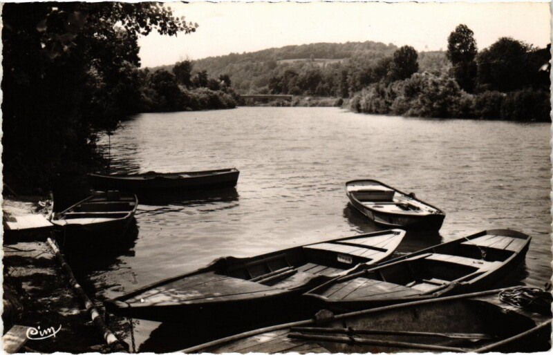 Carte postale ancienne Luzancy Bords de la Marne à Luzancy