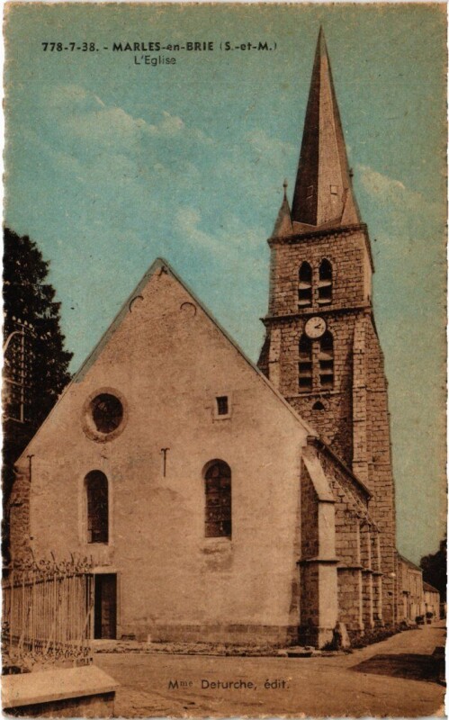 Carte postale ancienne Marles-en-Brie Eglise à Marles-en-Brie