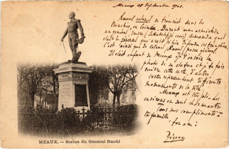 Carte postale ancienne Meaux Statue du General Raoul à Meaux