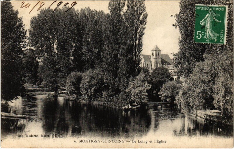 Carte postale ancienne Montigny-sur-Loing Le Loing et l'Eglise à Montigny-sur-Loing