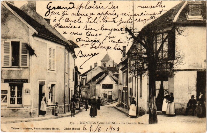 Carte postale ancienne Montigny-sur-Loing Grande Rue à Montigny-sur-Loing