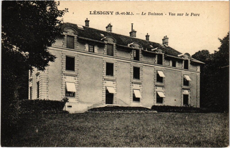 Carte postale ancienne Lesigny Le Buisson - Vue sur le Parc