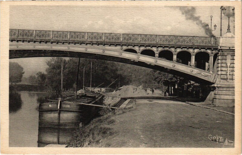 Carte postale ancienne Nogent sur Marne Le Quai du Port à Nogent-sur-Marne