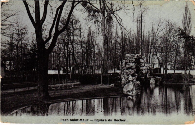 Carte postale ancienne St Maur Sqaure du Rocher
