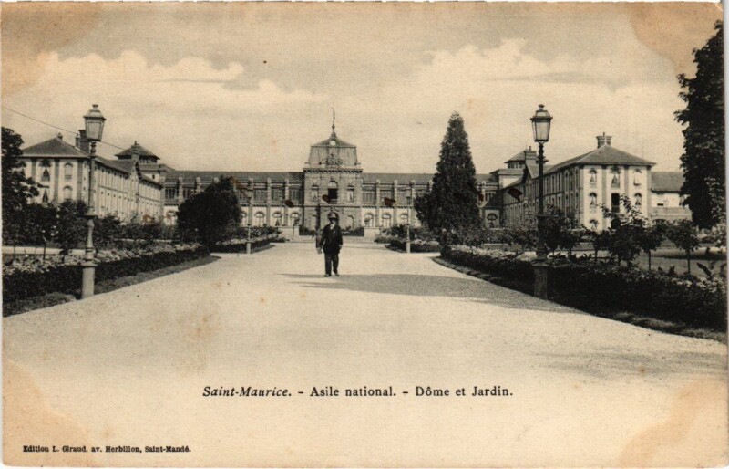 Carte postale ancienne St Maurice Asile National Dome et Jardin