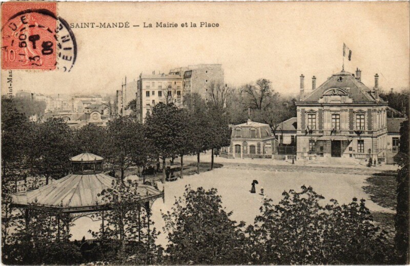 Carte postale ancienne St Mande La Mairie et la Place