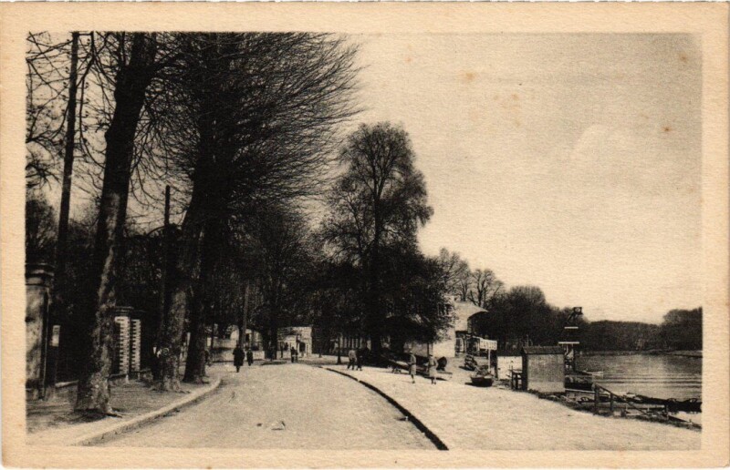 Carte postale ancienne Nogent sur Marne La Marne à Nogent-sur-Marne