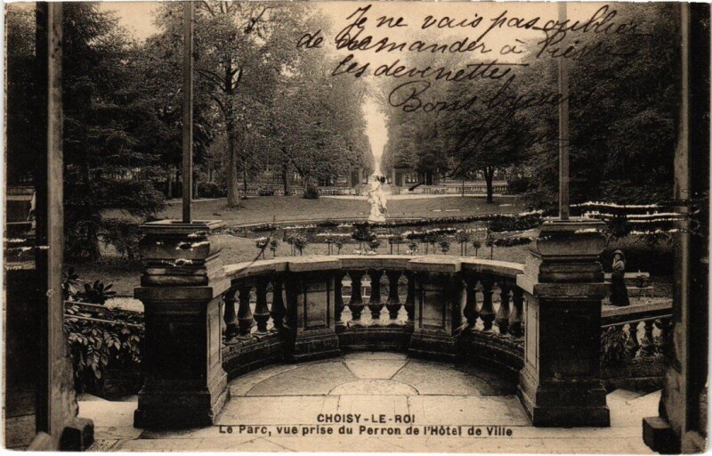 Carte postale ancienne Choisy le Roi Le Parc vue prise du Perron de Hotel de Ville à Choisy-le-Roi