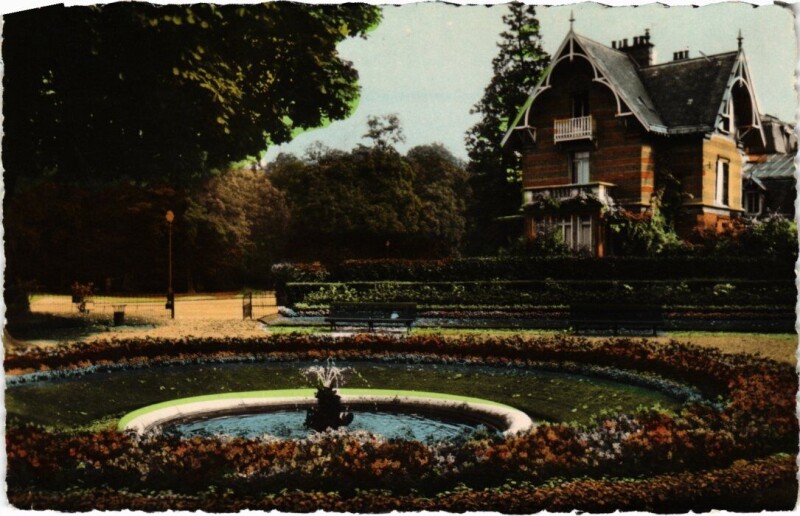 Carte postale ancienne Charenton Square Saint-Maurice à Saint-Maurice