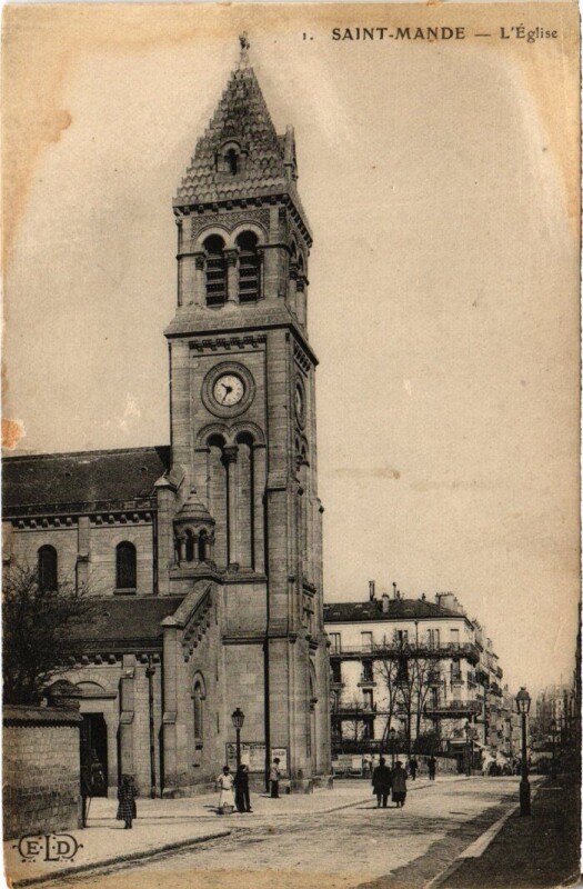 Carte postale ancienne St Mande Eglise