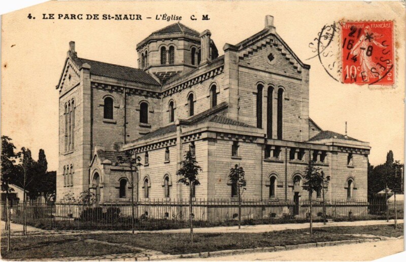 Carte postale ancienne St Maur Eglise
