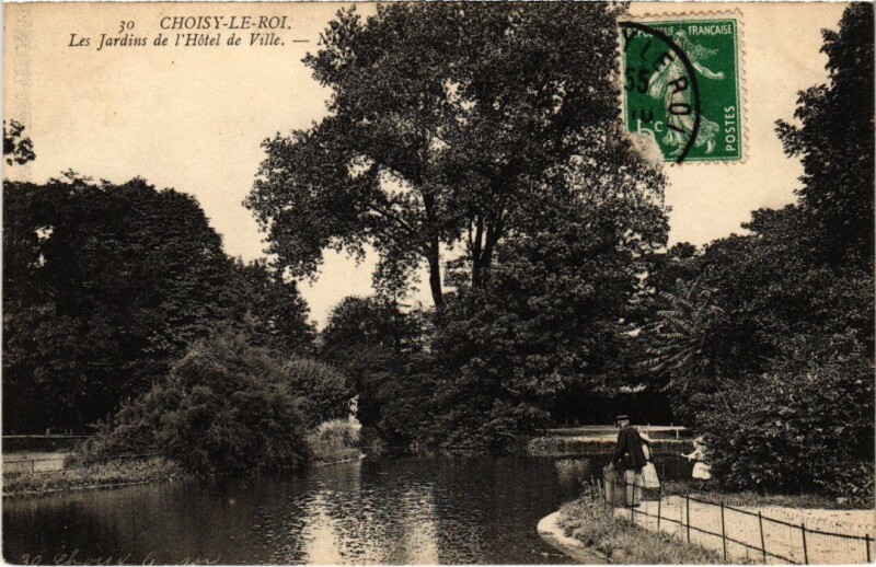 Carte postale ancienne Choisy le Roi Les Jardins de l'Hotel de Ville à Choisy-le-Roi