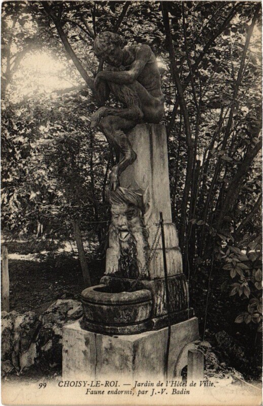 Carte postale ancienne Choisy le Roi Jardin de l'Hotel de Ville à Choisy-le-Roi