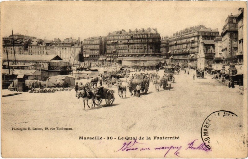 Carte postale ancienne Marseille Le Quai de la Fraternite à Marseille