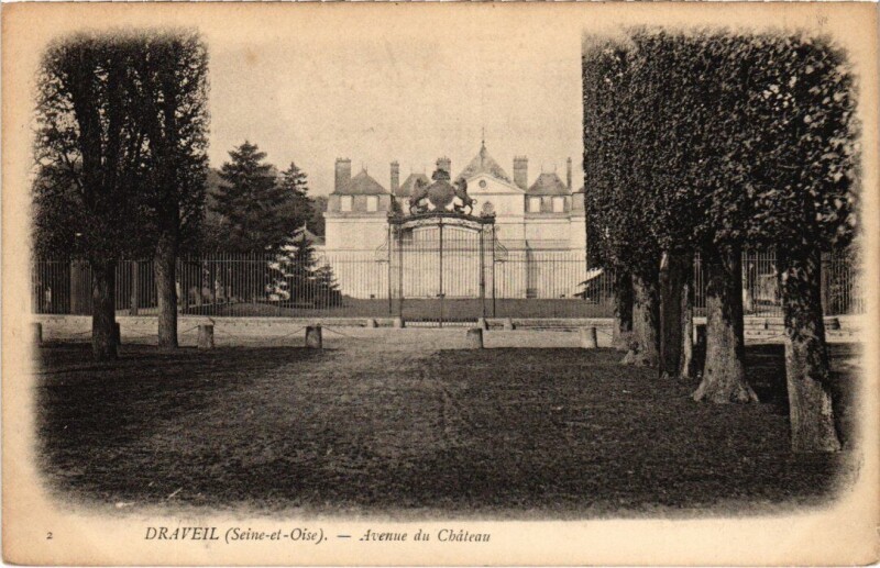 Carte postale ancienne Draveil Avenue du Chateau à Draveil
