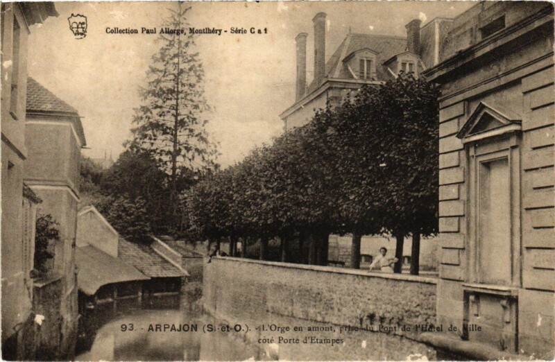 Carte postale ancienne Arpajon Orge en amont à Arpajon