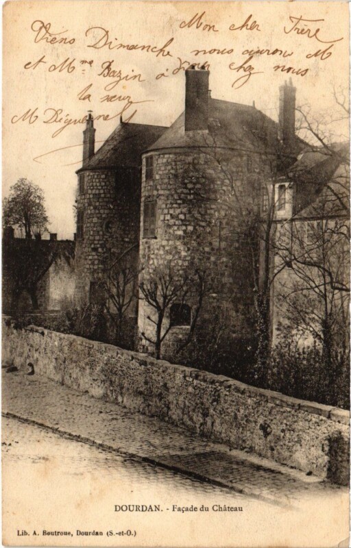 Carte postale ancienne Dourdan Facade du Chateau à Dourdan