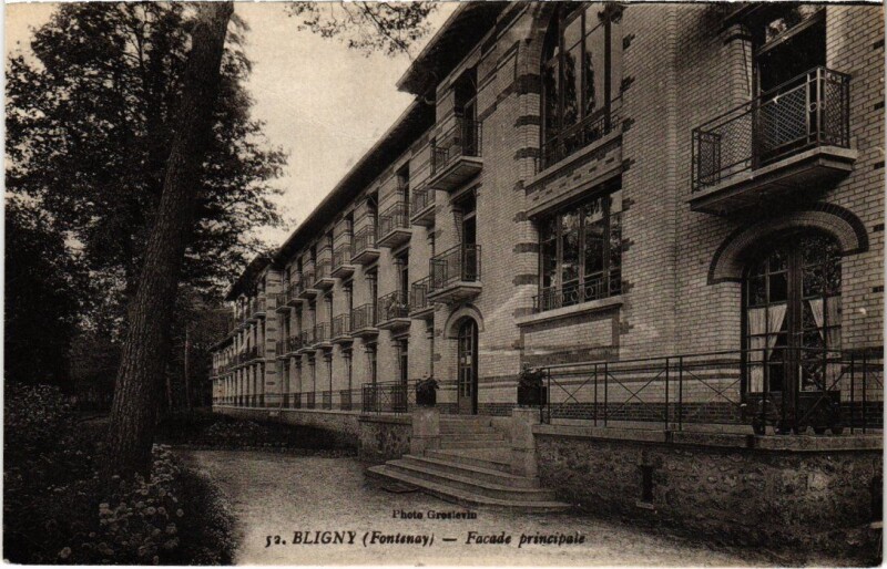 Carte postale ancienne Briis s Forges Bligny Facade principale