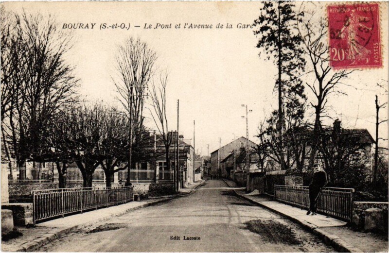 Carte postale ancienne Bouray Pont et Avenue de la Gare