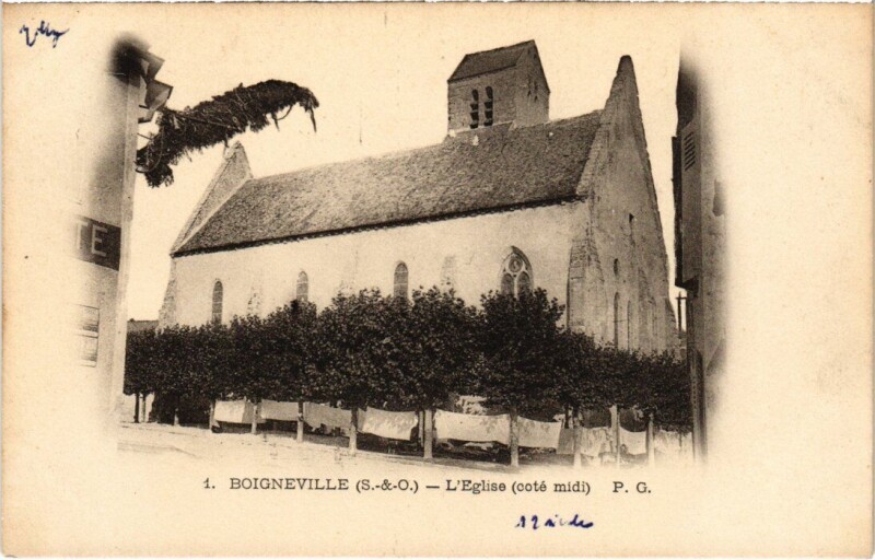 Carte postale ancienne Boigneville Eglise à Boigneville