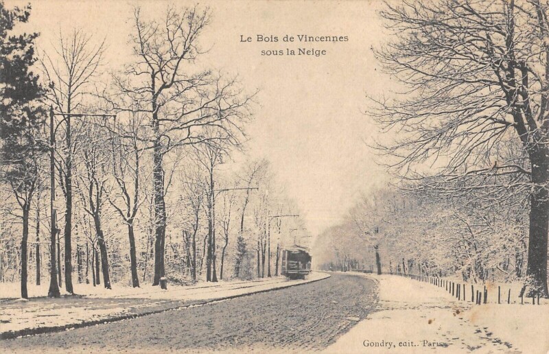 Carte postale ancienne Le Bois De Vincennes - Sous La Neige - Tramway - cliché rare à Vincennes