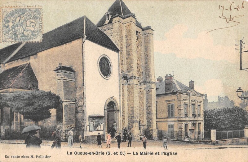 Carte postale ancienne La Queue En Brie - Mairie - Eglise à La Queue-en-Brie