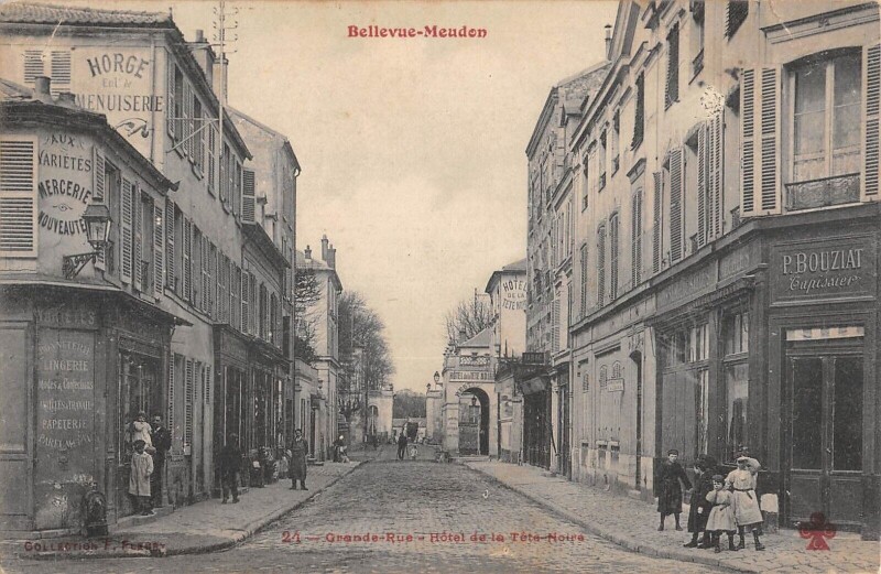 Carte postale ancienne Bellevue - Meudon Grande Rue - Hotel De La Tete Noire - P.bouizat Tapissi à Meudon