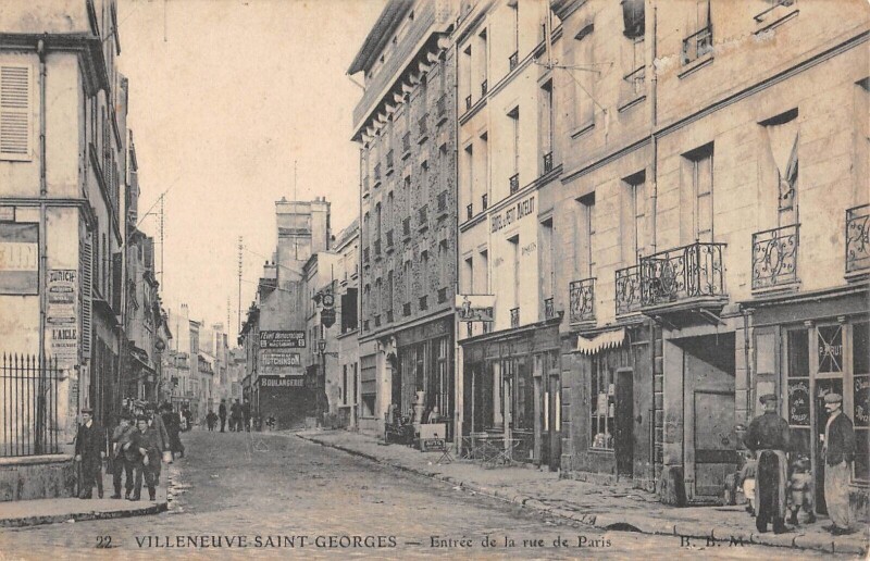 Carte postale ancienne Villeneuve Saint Georges - Entree De La Rue De Paris à Villeneuve-Saint-Georges