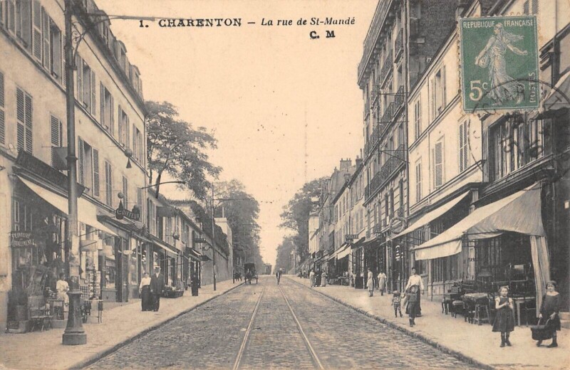 Carte postale ancienne Charenton - La Rue De Saint Mande