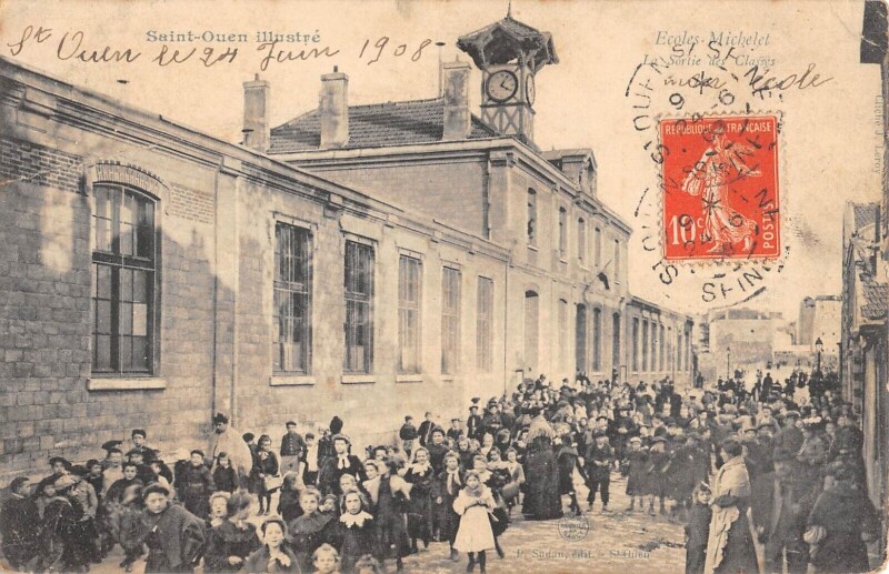 Carte postale ancienne Ecoles Michelet - Sortie des Classes à Saint-Ouen-sur-Seine