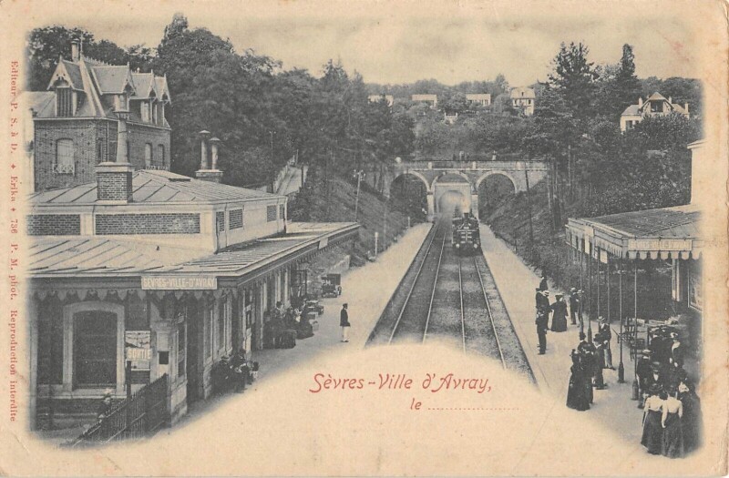 Carte postale ancienne Sevres - Ville D'Avray - Train à Ville-d'Avray
