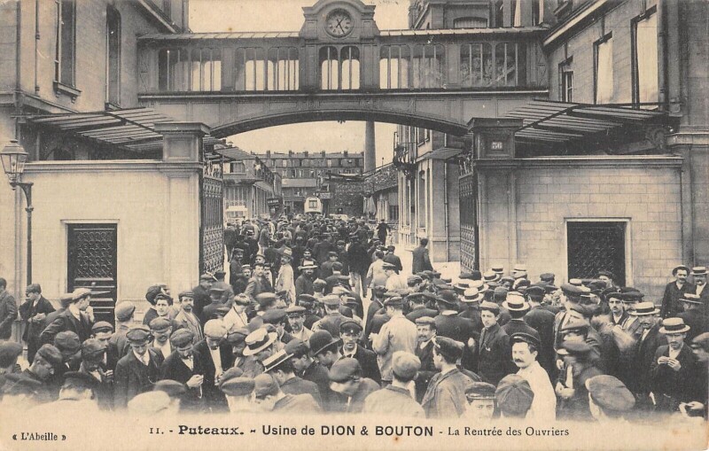 Carte postale ancienne Puteaux - Usine De Dion Bouton - Rentree Des Ouvriers à Puteaux