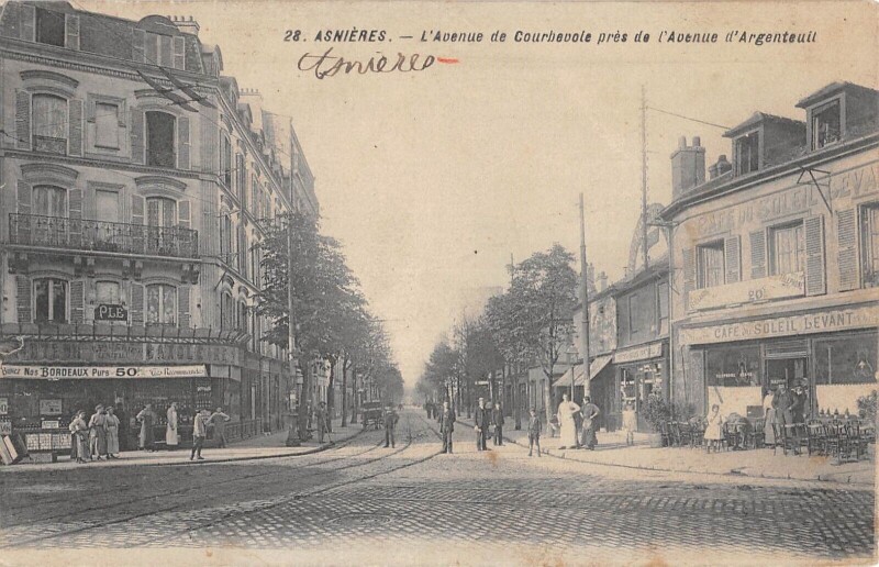 Carte postale ancienne Asnieres - Avenue De Courbevoie Pres De L'Avenue D'Argenteuil à Courbevoie