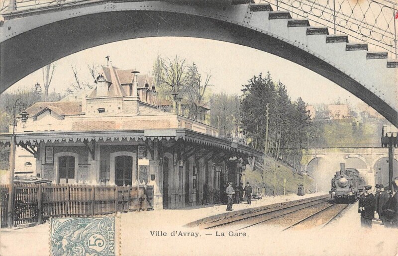 Carte postale ancienne Ville D'Avray - La Gare - Train à Ville-d'Avray