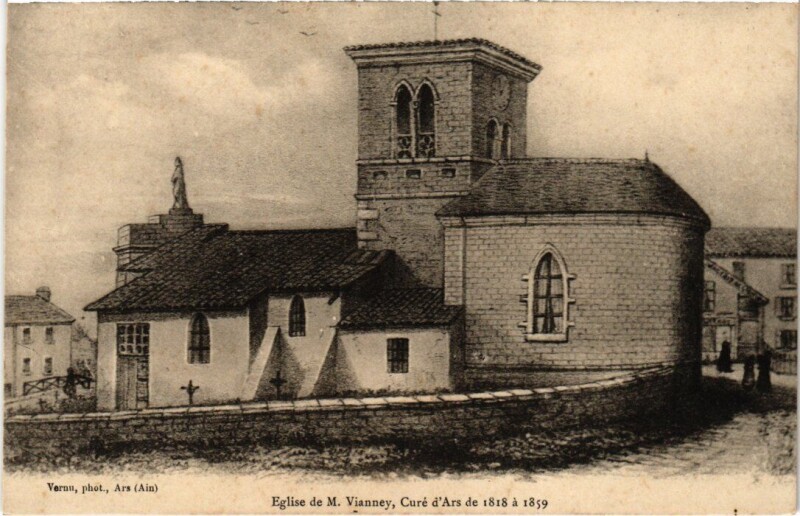 Carte postale ancienne Ars-sur-Formans Cure d'Ars - Eglise de M. Vianney à Ars-sur-Formans