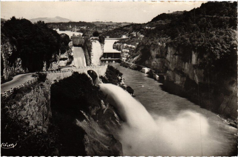 Carte postale ancienne Genissiat Barrage - Vue Generale