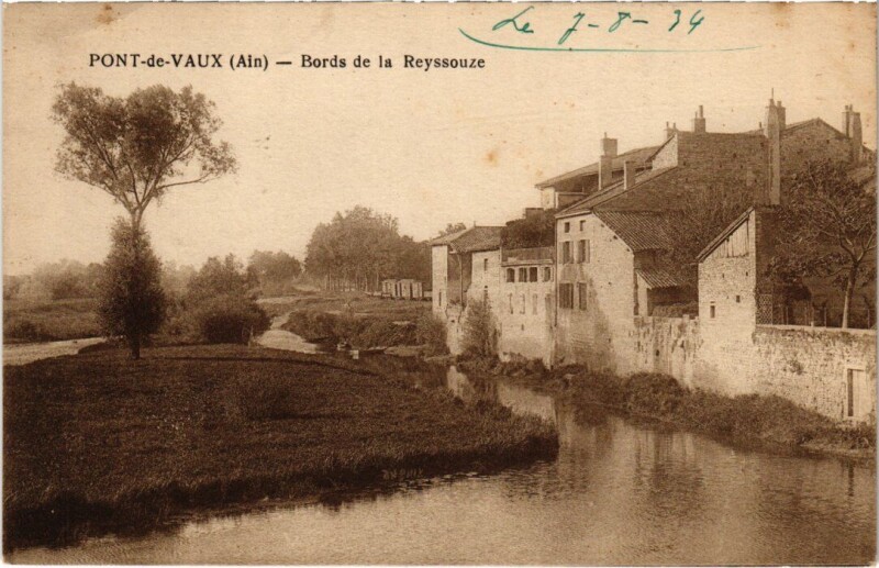 Carte postale ancienne Pont-de-Vaux Bords de la Reyssouze à Pont-de-Vaux