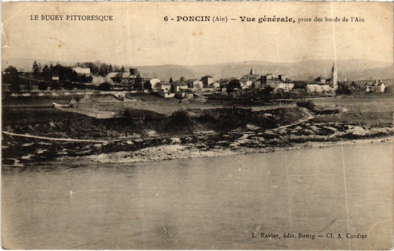 Carte postale ancienne Poncin Vue Generale à Poncin