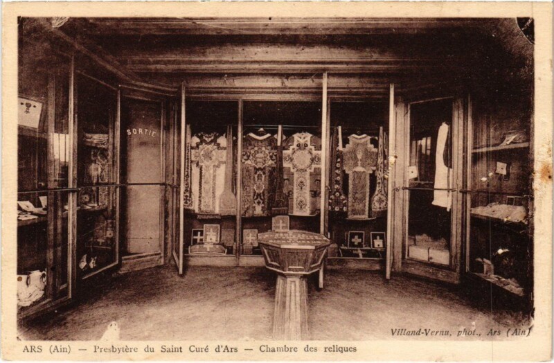 Carte postale ancienne Ars-sur-Formans Presbytere du Saint Cure d'Ars à Ars-sur-Formans
