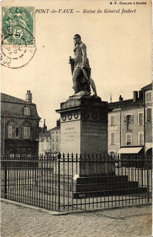 Carte postale ancienne Pont-de-Vaux Statue du General Joubert à Pont-de-Vaux