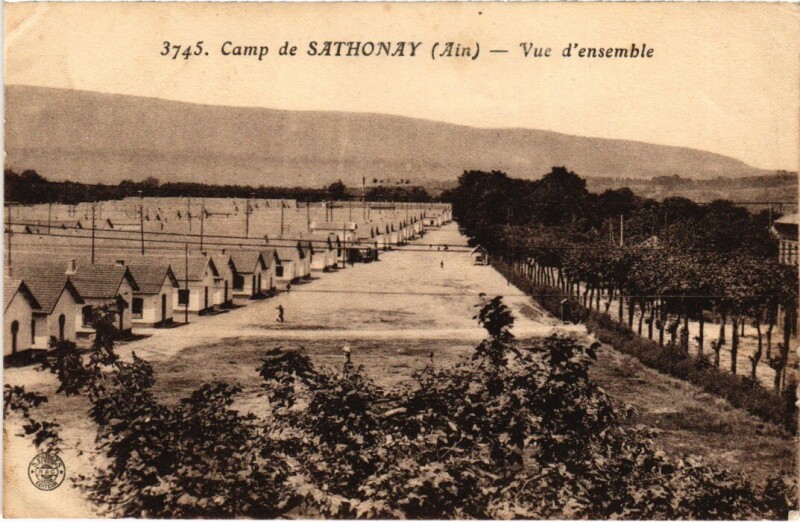 Carte postale ancienne Camp de Sathonay - Vue d'Ensemble