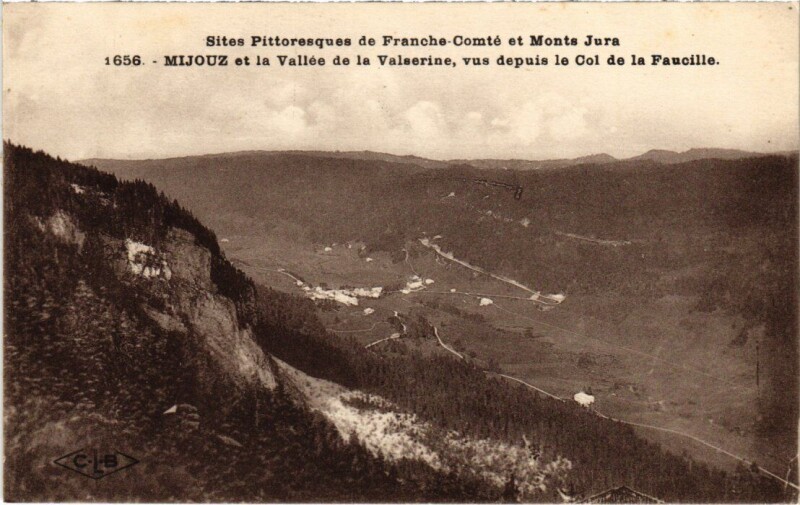 Carte postale ancienne Mijoux et la Vallee de la Valserine à Mijoux