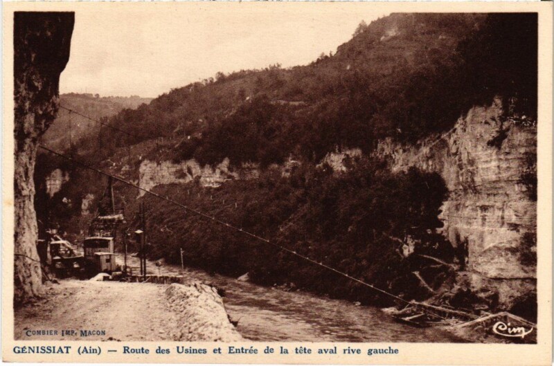 Carte postale ancienne Genissiat Route des Usines