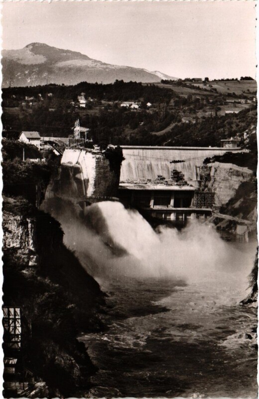 Carte postale ancienne Genissiat Le Grand Barrage