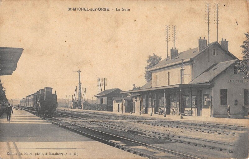 Carte postale ancienne Saint Michel Sur Orge / La Gare / Train à Saint-Michel-sur-Orge