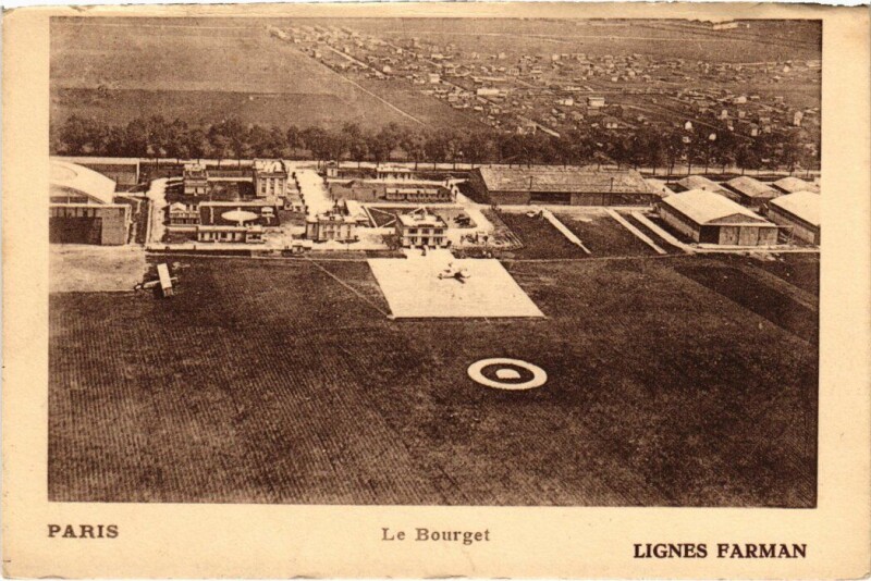 Carte postale ancienne Le Bourget Lignes Farman au Bourget