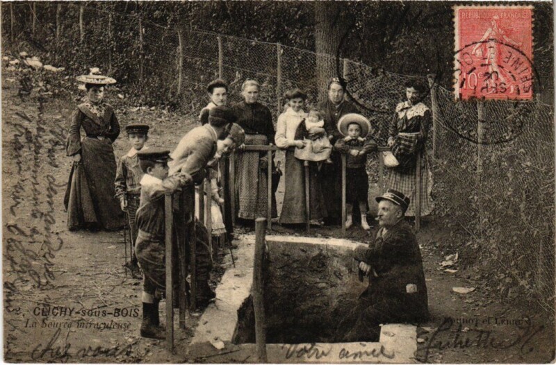 Carte postale ancienne Clichy la source Miraculeuse